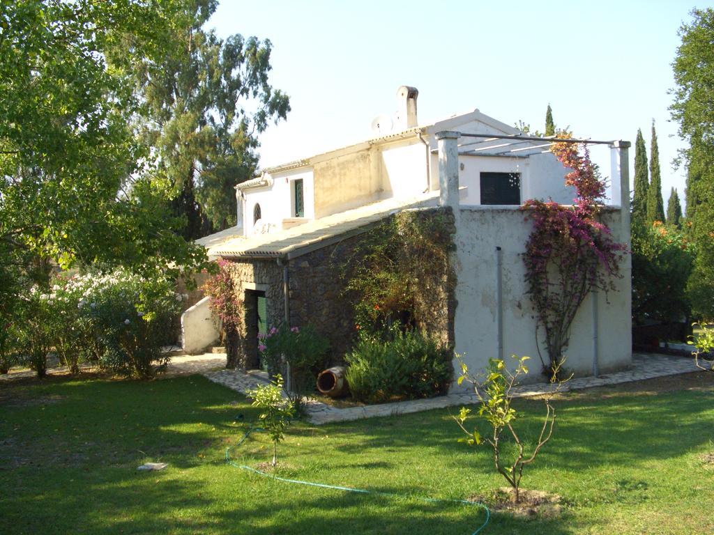 Alexandra Villas Гоувия Экстерьер фото